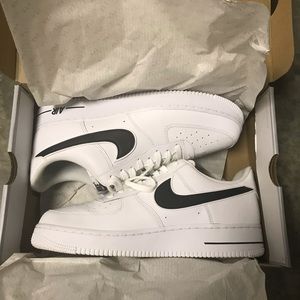Nike Air Force One 07 size 11 men